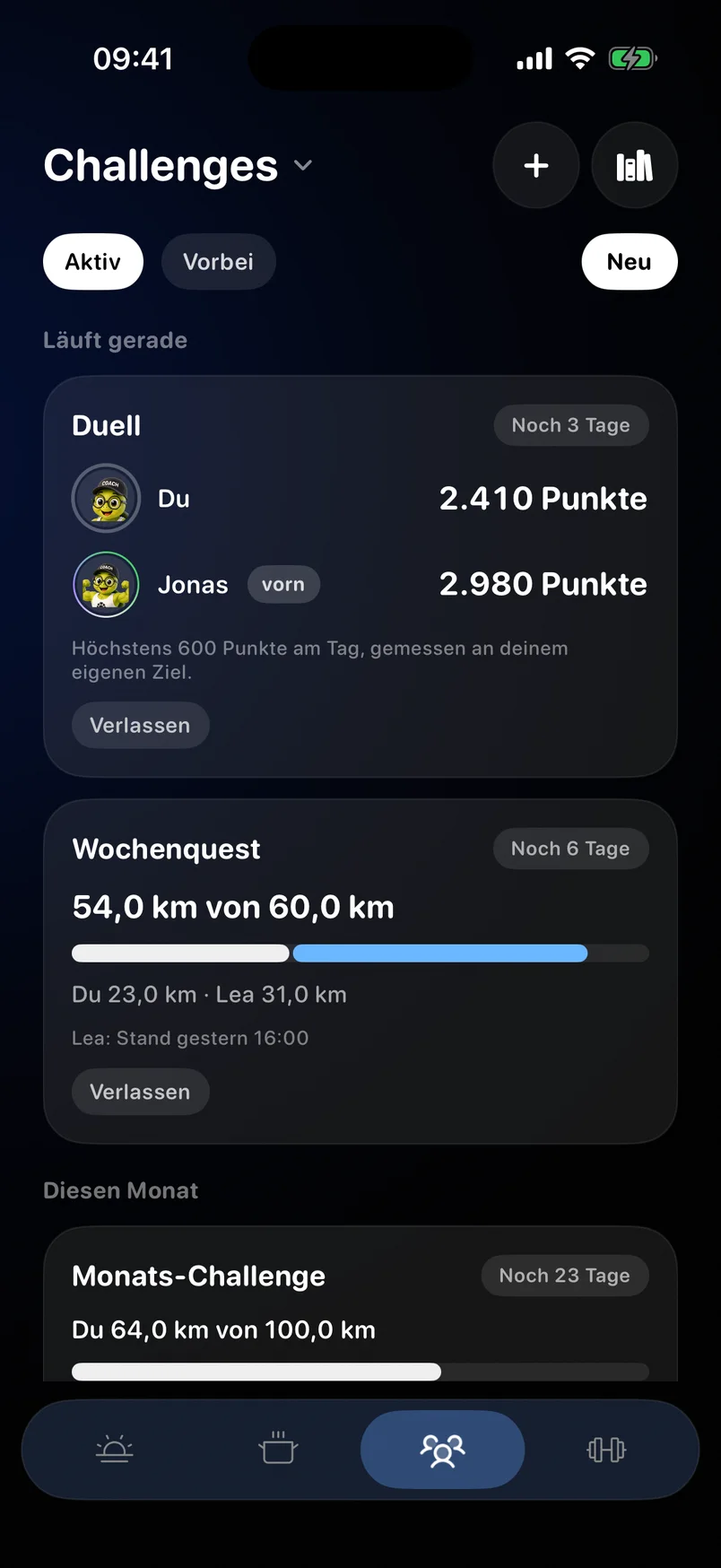 Challenges: Week Quest, Duell und Monats-Challenge mit Fortschrittsbalken.